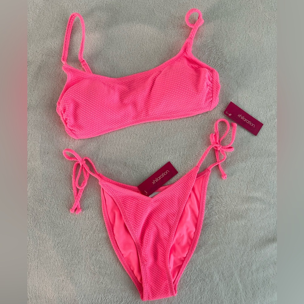 Women’s swim suit